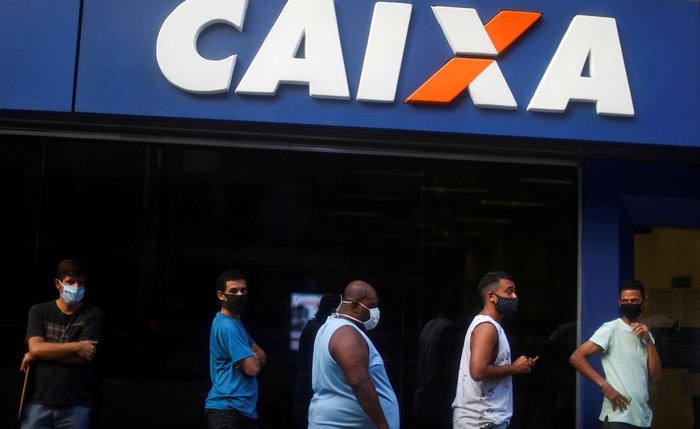 Média de pagamentos do auxílio emergencial neste ano é de R$ 250 Média de pagamentos do auxílio emergencial neste ano é de R$ 250