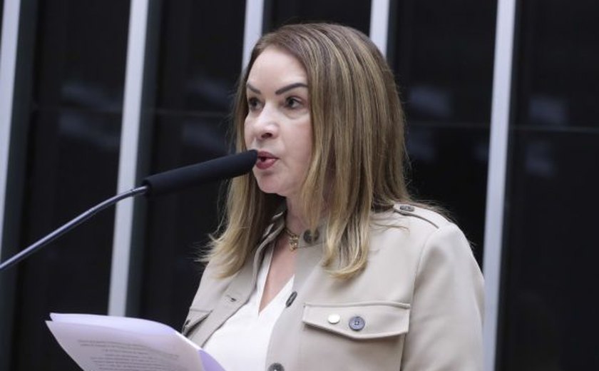 Câmara aprova diretrizes para combate à violência contra mulher em ambiente universitário