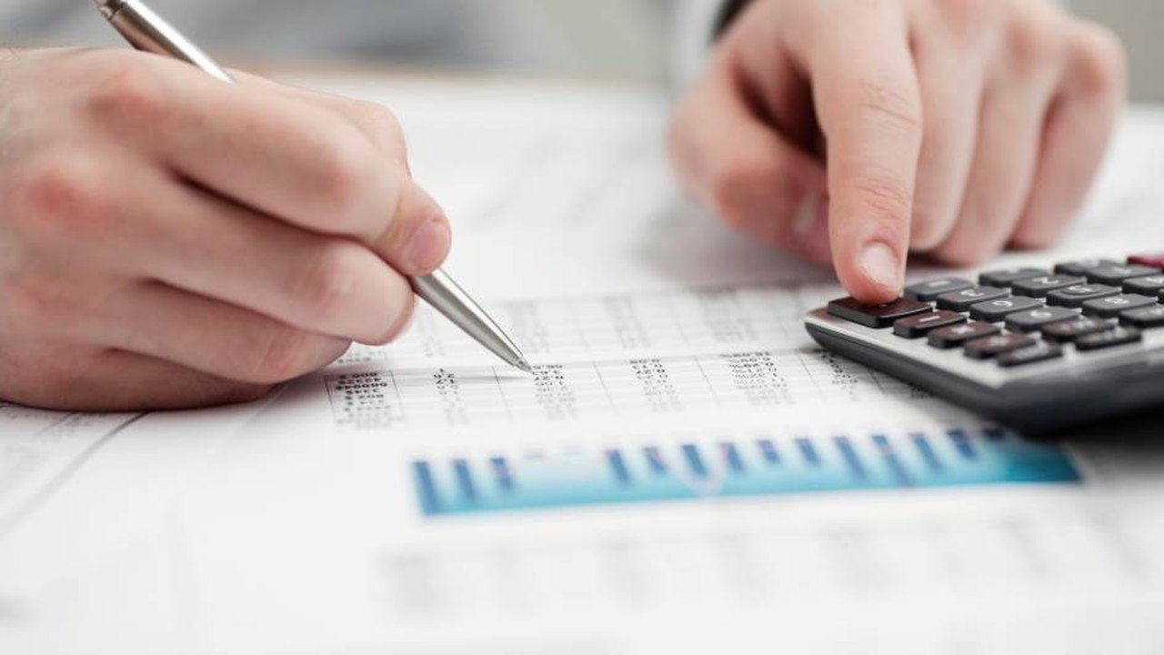Economia global tem tendência de crescimento em níveis desiguais, aponta empresa especialista