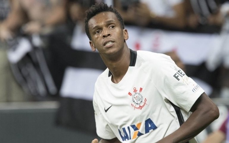 Jô posta vídeo em rede social e nega presença em festa clandestina em São Paulo