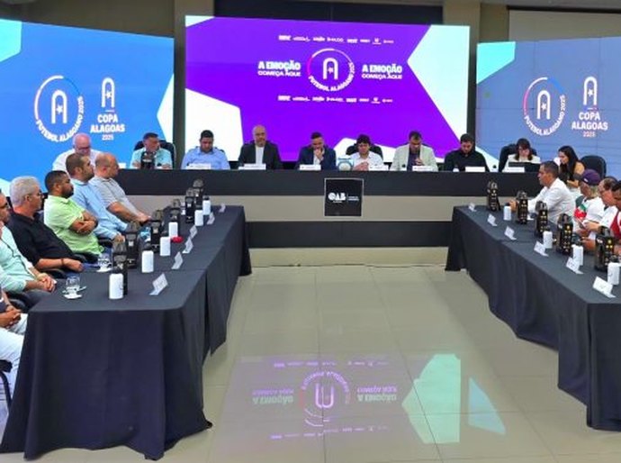 Em reunião da FAF em Arapiraca, entidade define homenagear Centenário da cidade no campeonato 2025