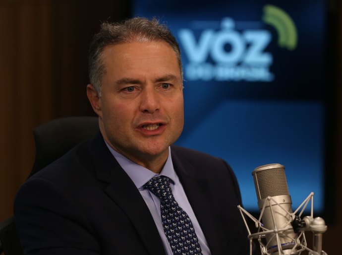 Renan Filho autoriza elaboração de projeto para duplicação da BR-104, em Alagoas