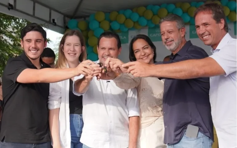 Arthur Lira garante obras estruturantes em Capela e, ao lado de Álvaro Lira, consolida o apoio de Thiago Medeiros e Adelminho Calheiros para 2026