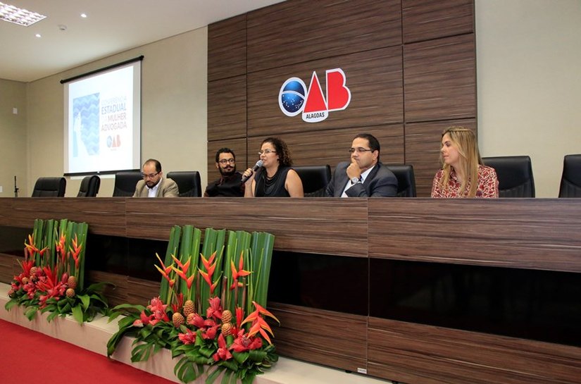 Empoderamento feminino, ativismo digital e inclusão no direito privado são debatidos na Conferência da Mulher Advogada