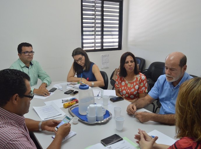 Cosems quer intermediação do MP para resolver pendências com Estado
