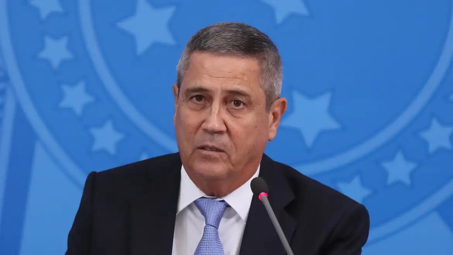 Braga Netto pede acareação com Cid na ação penal da trama golpista