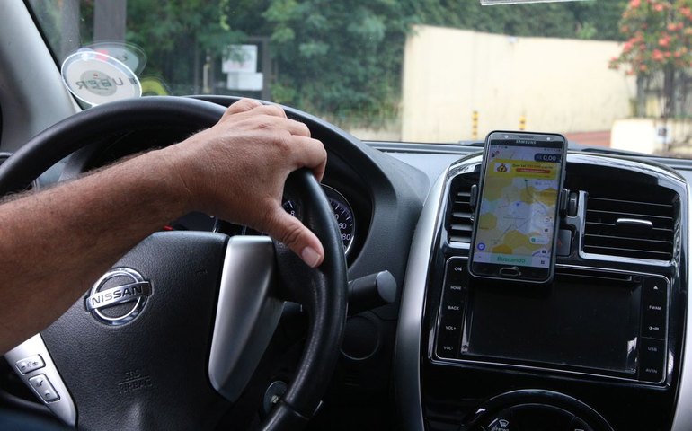 Lula sanciona crédito consignado para CLT, incluindo motoristas de app