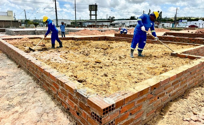 Obras dos residenciais avançam para beneficiar 4 mil pessoas na cidade