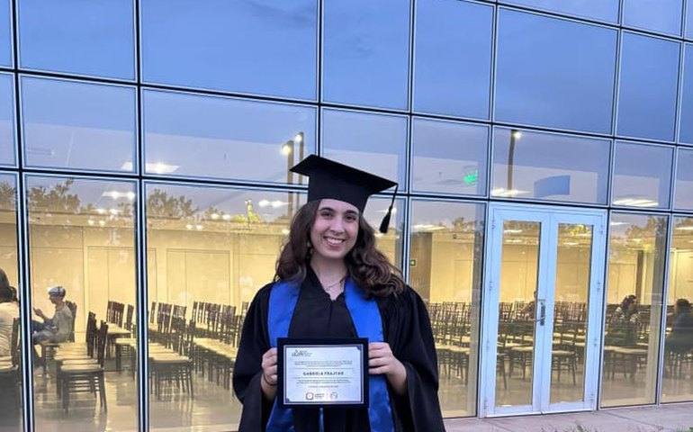 Brasileira vence concurso internacional de biologia quântica