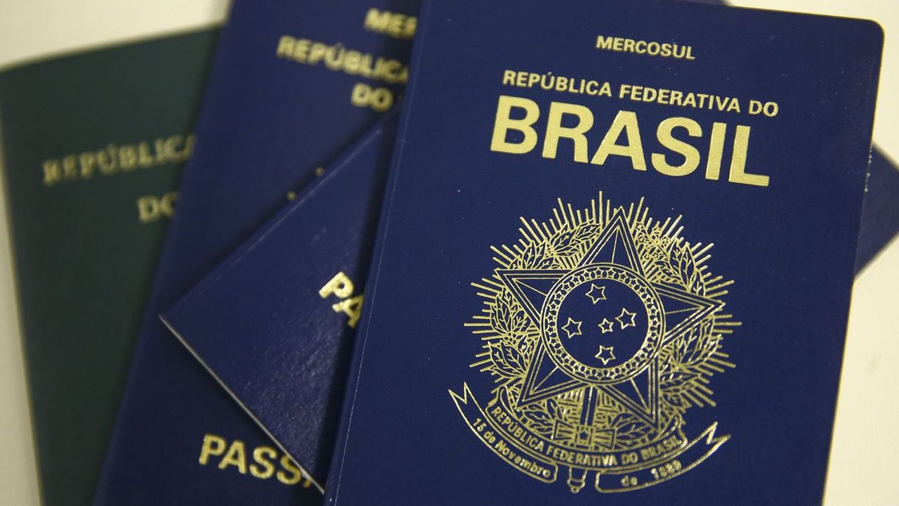 Novo modelo de passaporte brasileiro começa a ser emitido nesta terça; veja o que muda