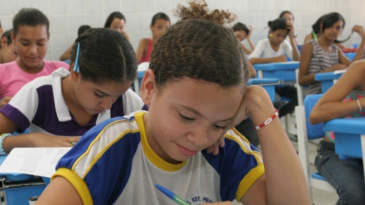 Sessão Especial discute avaliação e monitoramento do Plano Estadual de Educação