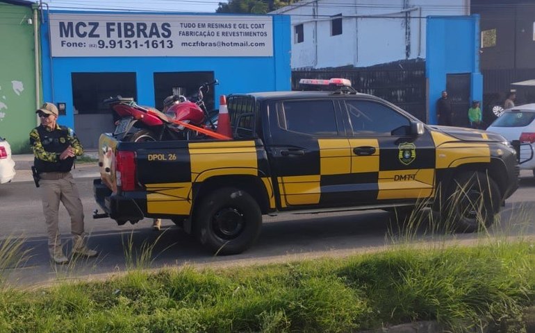 DMTT recupera motocicleta após denúncia de roubo no Vergel do Lago