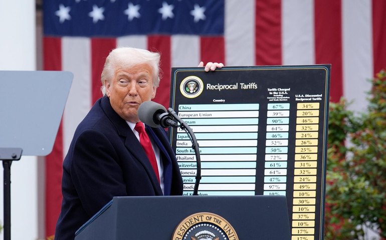 Tarifas dos EUA abalam Europa e ampliam tensão transatlântica, afirma Paulo Nogueira