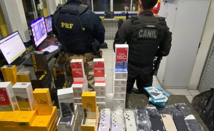 PRF apreende mais de 600 itens eletrônicos em São Sebastião. PCAL