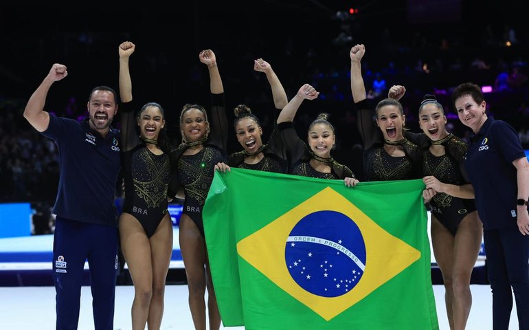 Brasil é prata na disputa por equipes na ginástica artística feminina