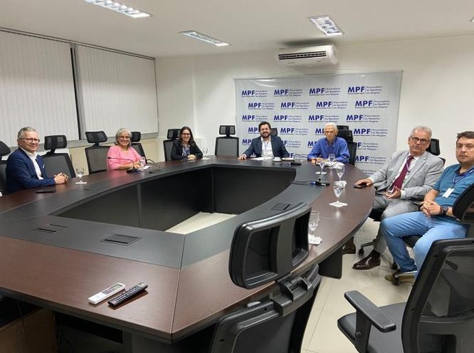 Conselheiro Otávio Lessa participa de reunião com Focco/AL