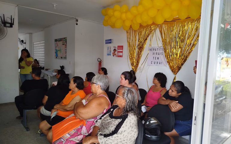 Secretaria de Saúde de Penedo realiza ação de combate às hepatites virais