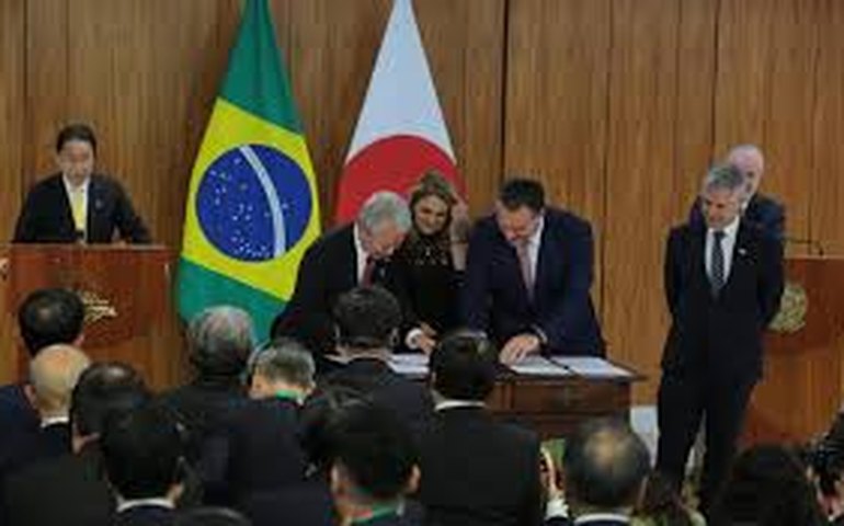 Brasil e Japão assinam memorando de cooperação para recuperação de áreas degradadas
