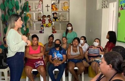 Abril Azul: Assistência Social de Anadia promove roda de conversa sobre autismo