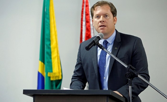 O deputado federal Marx Beltrão enquanto Ministro do Turismo (Foto: Márcio Ferreira)