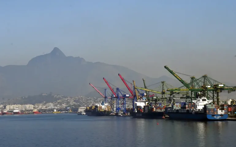 Balança comercial tem quarto melhor resultado para fevereiro