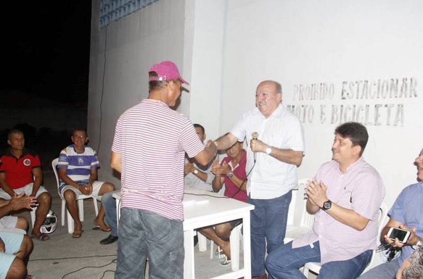 Canuto se reúne com desportistas e presidente de clube de Pilar