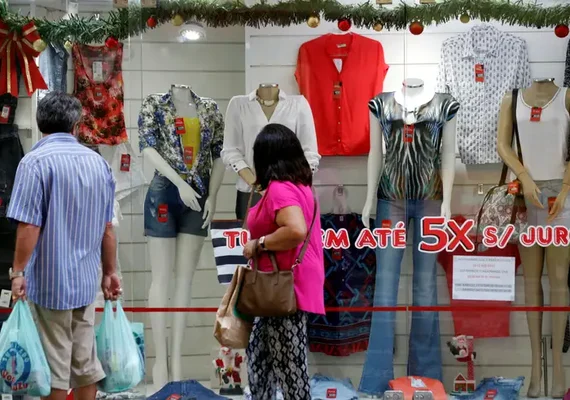 8 a cada 10 brasileiros pretendem comprar presente