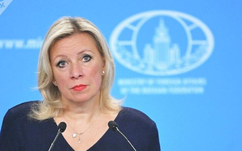 Duplos padrões do COI destroem o princípio de que esporte não deve se misturar com política, diz Zakharova