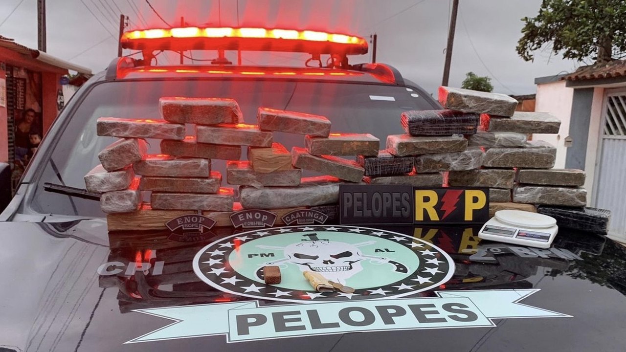 PM apreende mais de 12 Kg de maconha em São José da Laje