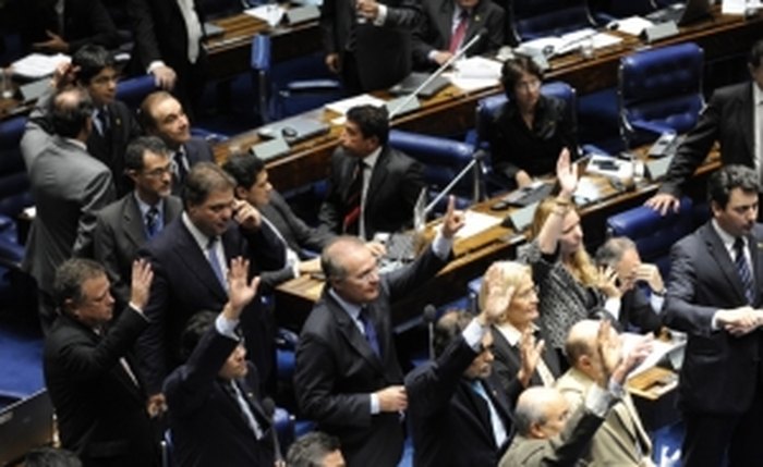 Senado aprova Lei Geral da Copa e texto vai à sanção da presidente Dilma Rousseff