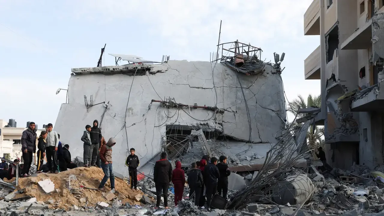 Ataques israelenses no norte de Gaza deixam ao menos 87 mortos ou desaparecidos