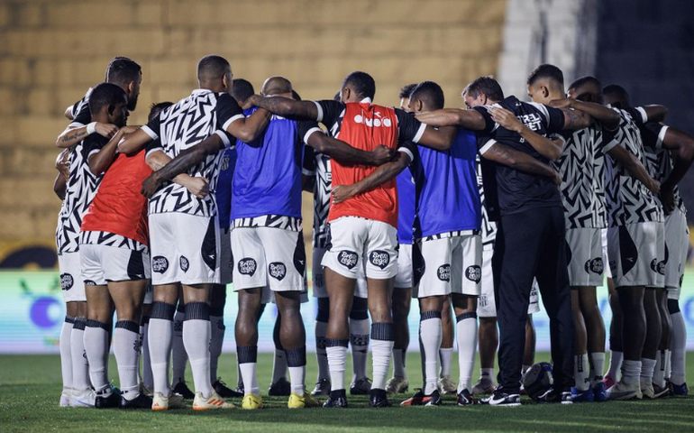 Nelsinho Baptista vê 1º tempo 'horrível' da Ponte Preta, mas valoriza reação