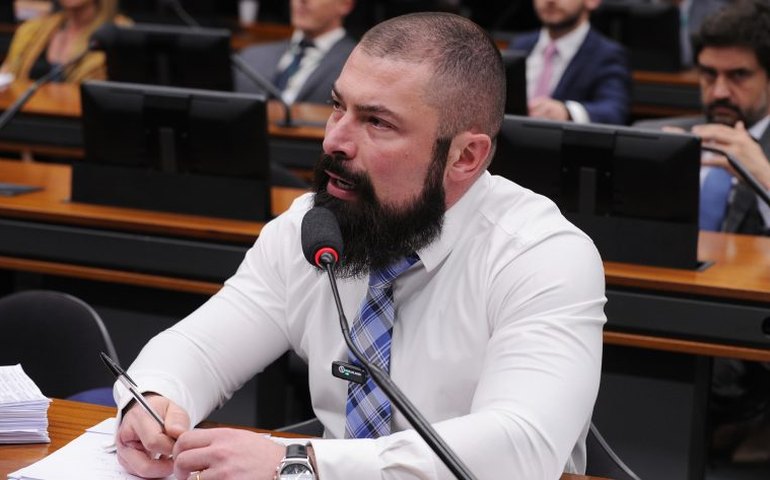 Comissão aprova proposta que altera definição de rapto prevista no Código Penal Militar