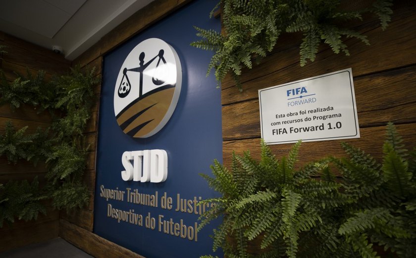 Massa critica regulamento da Stock Car à espera do STJD e fala em 'problemas políticos'