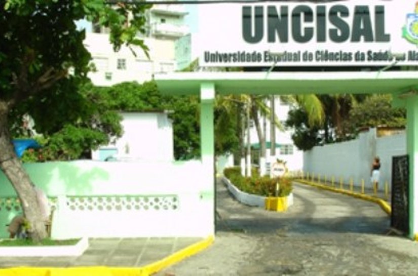 Governador anuncia nomeação de concursados de nível superior da Uncisal