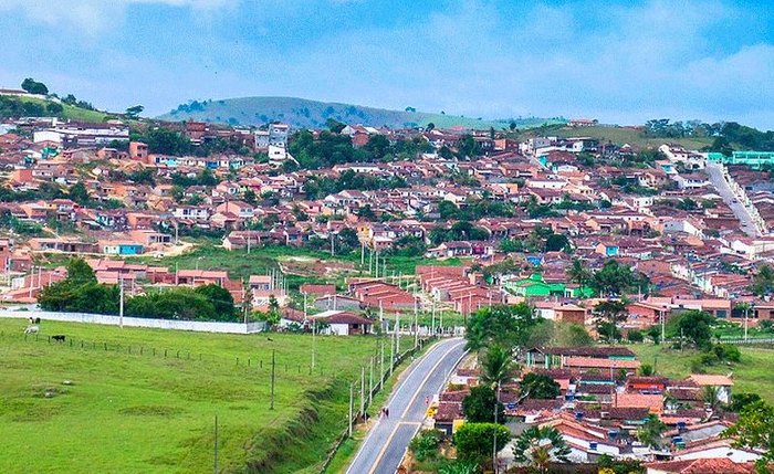 Prefeitura deve oferecer condições de saúde e segurança a trabalhadores de cemitérios