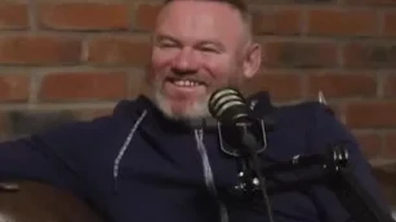 Wayne Rooney revela salário recorde no Manchester United e surpreende lendas da Premier League