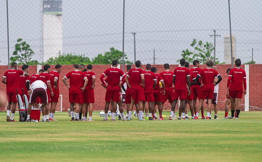 CRB estreia contra o ASA no Campeonato Alagoano com mudança no ataque