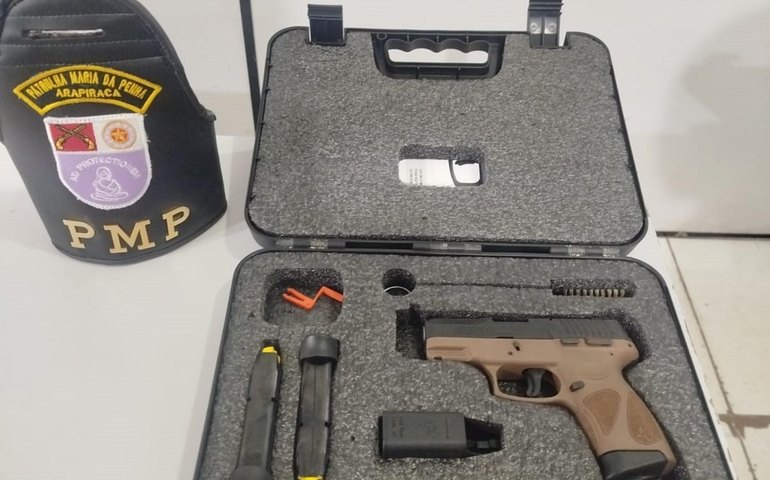 Polícia Militar apreende arma de fogo durante cumprimento de mandado em Arapiraca
