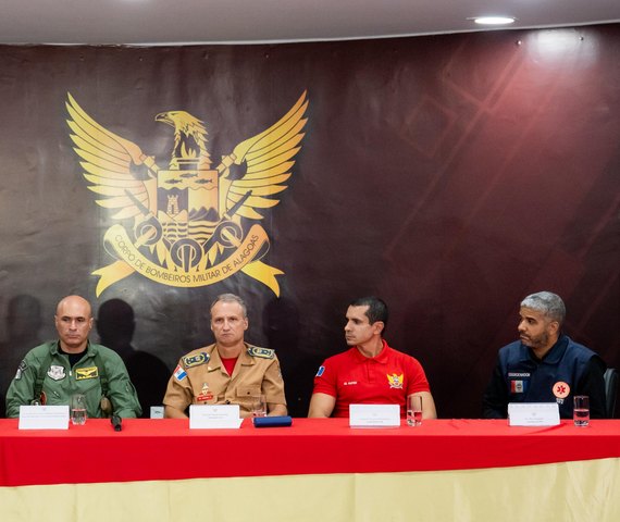 Em coletiva, Governo apresenta resposta integrada a acidente com romeiros no Sertão de AL