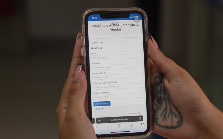 Detran emite quase 13 mil documentos de compra e venda de automóveis após modernização do serviço