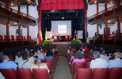 Theatro Sete de Setembro em Penedo, sedia encontro entre diretores de Institutos de Previdência