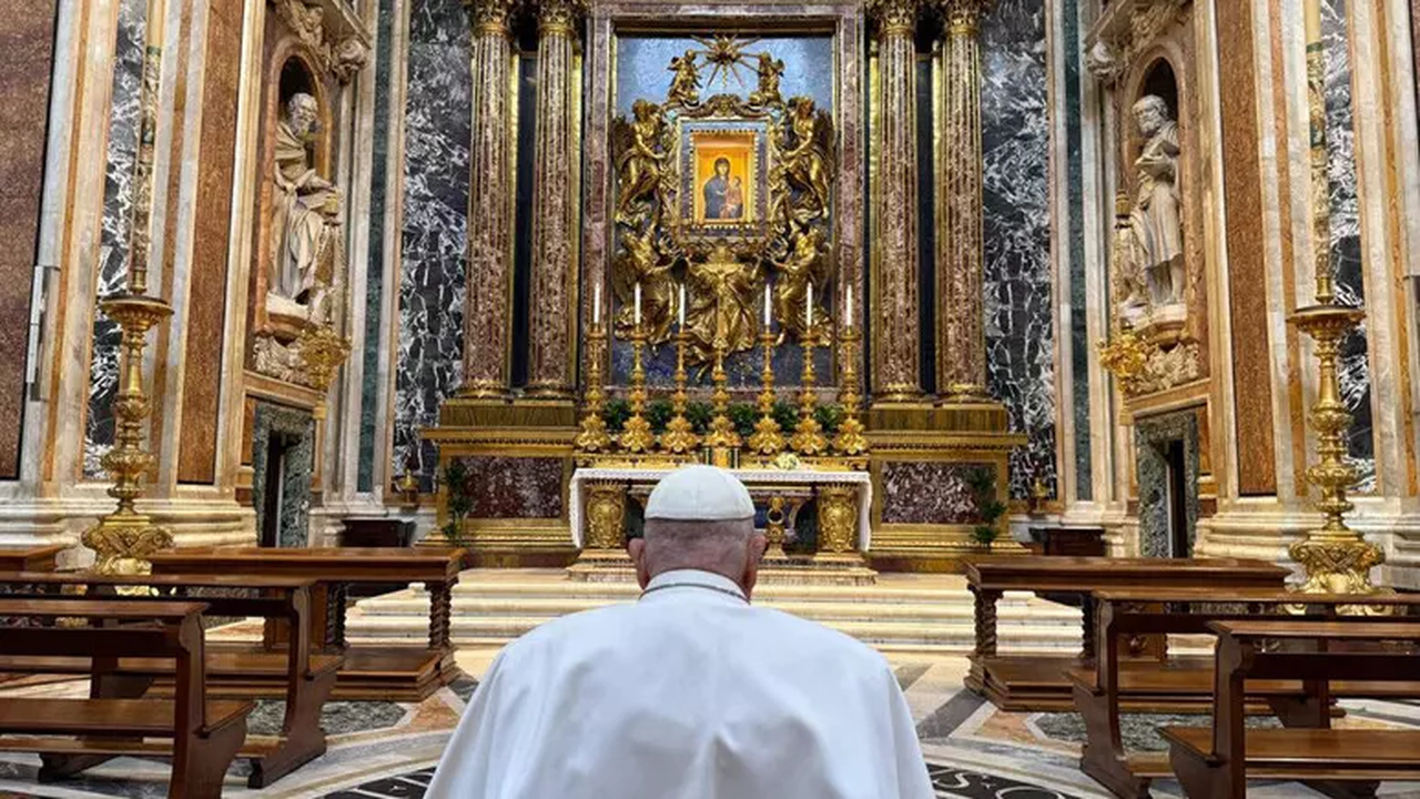 Papa pediu túmulo 'simples' com inscrição 'Franciscus'