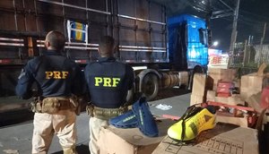 Quase 800 pares de tênis falsificados são apreendidos em Estância
