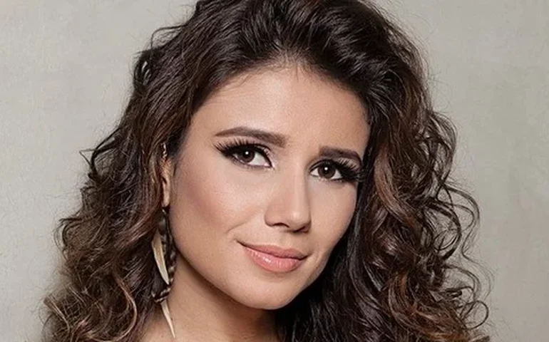 No 'Altas Horas', Paula Fernandes relata Bee Gees como referência; veja convidados de hoje