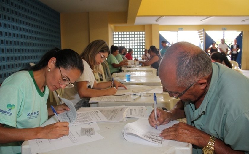 Prefeitura de Arapiraca convoca para assinatura de contratos de mais moradias