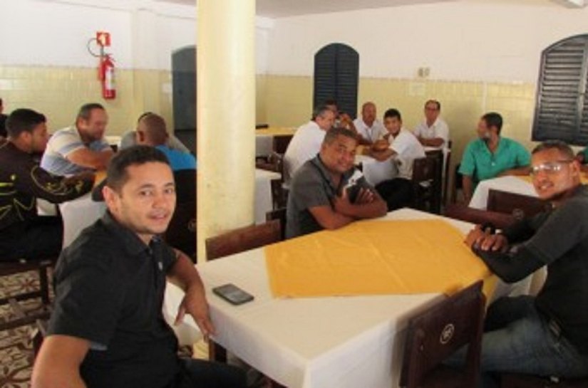 Dia dos pais é comemorado com café regional no Lar São Domingos