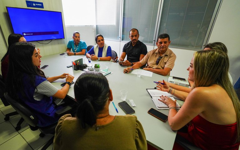 Secretaria de Saúde avalia situação epidemiológica da meningite no município de Capela