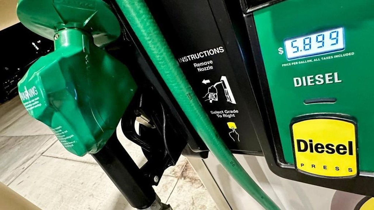 Acordo sobre diesel entre EUA e Rússia sinaliza uma mudança na postura de Washington, avalia especialista