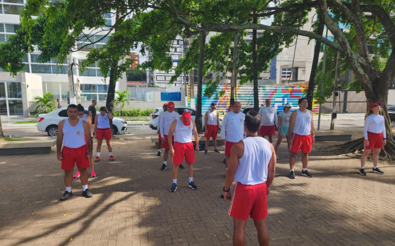 Bombeiros promove semanalmente projeto para estímulo à prática de exercícios físicos